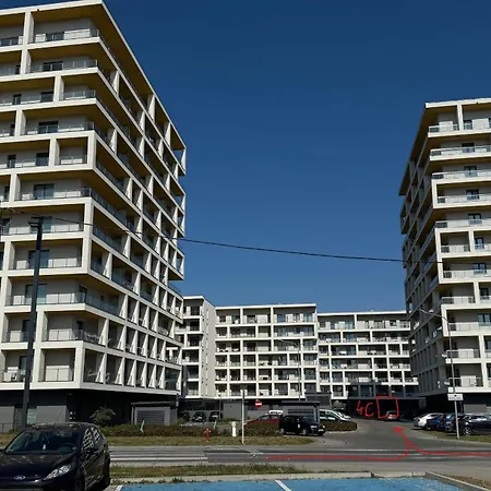Eveline Apartment *